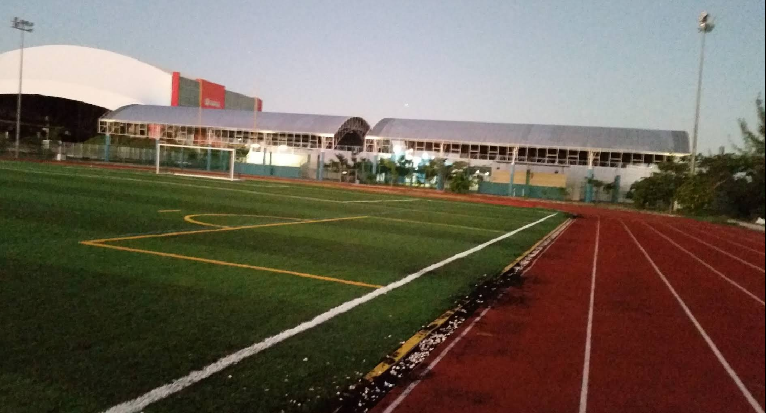 CANCHA DE FÚTBOL 11 DEL CENTRO DEPORTIVO DE ALTO RENDIMIENTO CANCÚN