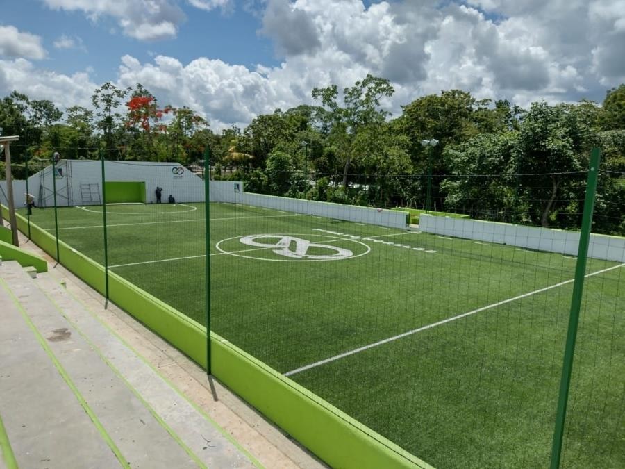 CANCHA DE FÚTBOL RÁPIDO 6X6 LEONA VICARIO
