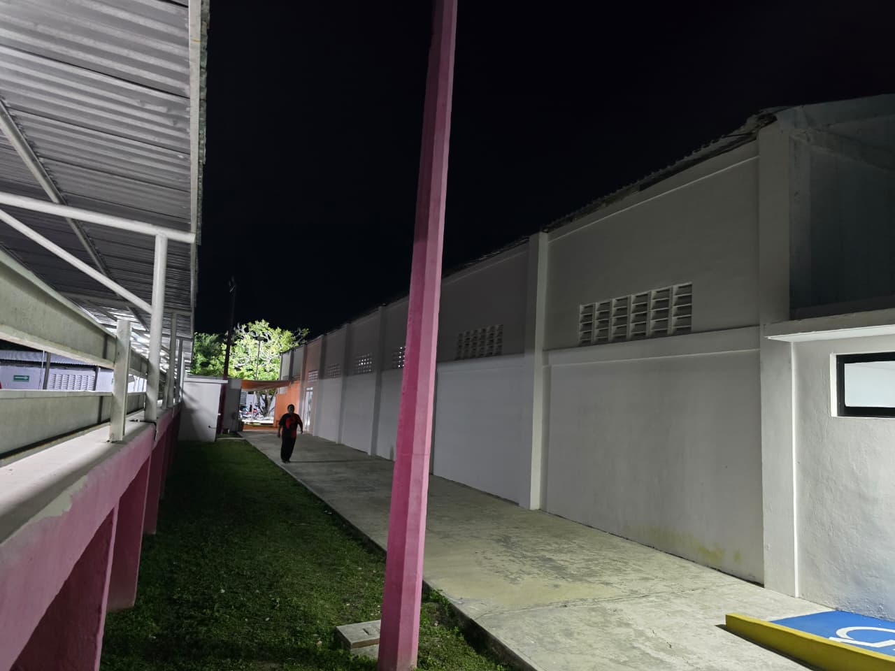 CANCHA DE FÚTBOL RÁPIDO JOSÉ GUADALUPE ROMERO MOLINA -CODEQ-