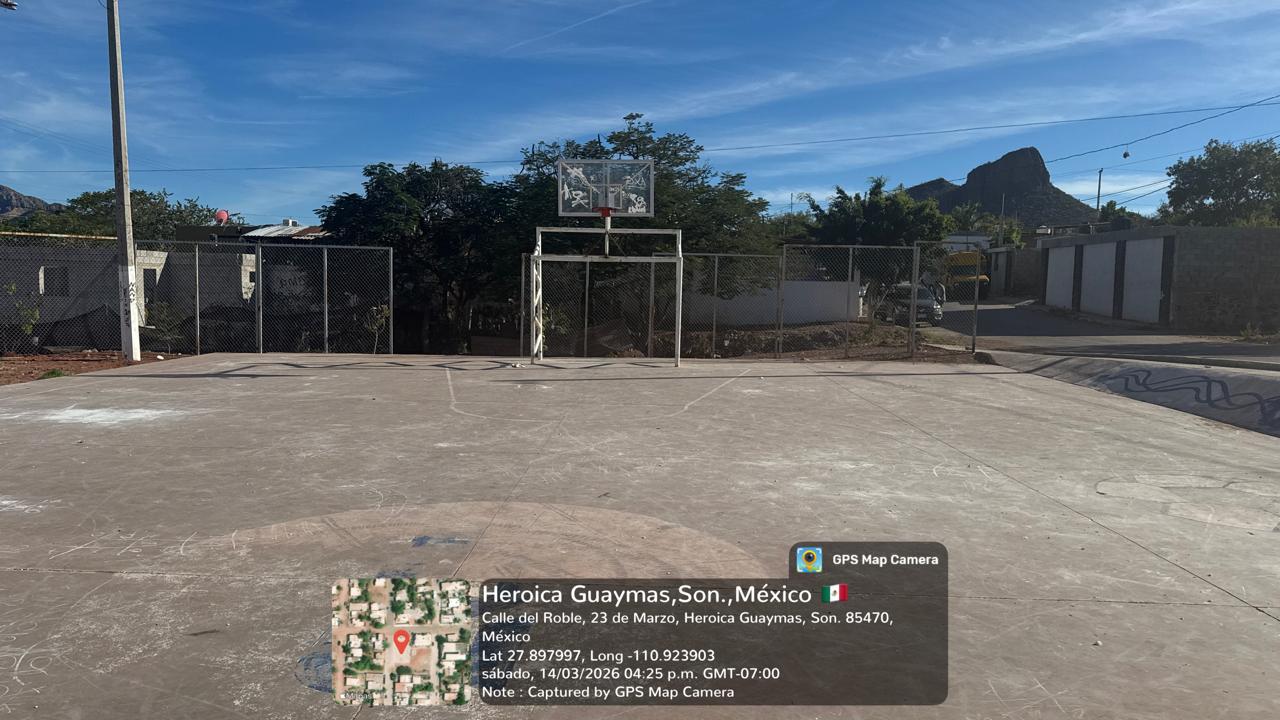 CANCHA DEL ROBLE EN GUAYMAS