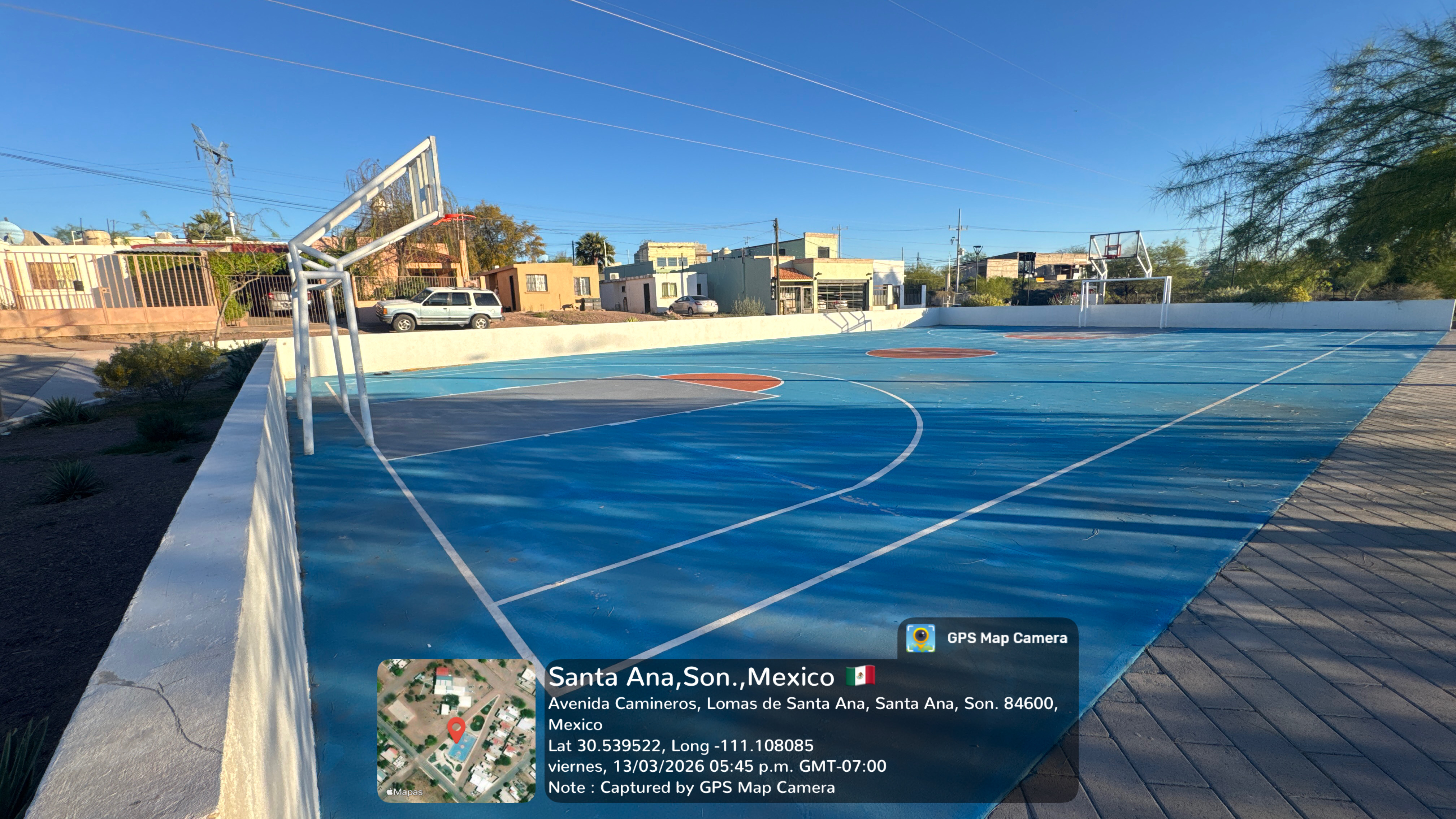 CANCHA DE FÚTBOL LOS ARCOS EN SANTA ANA