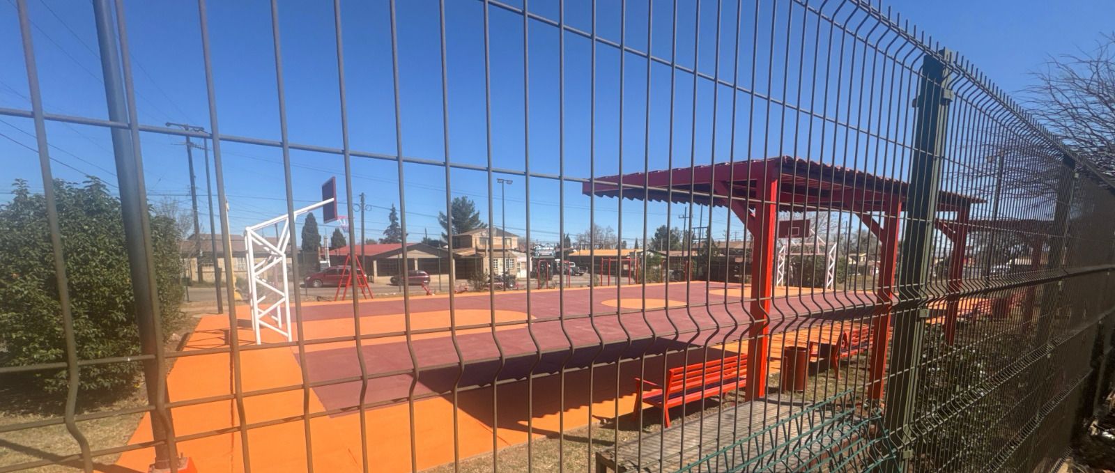 CANCHA MULTIFUNCIONAL DE FÚTBOL EL ABASTO EN CANANEA