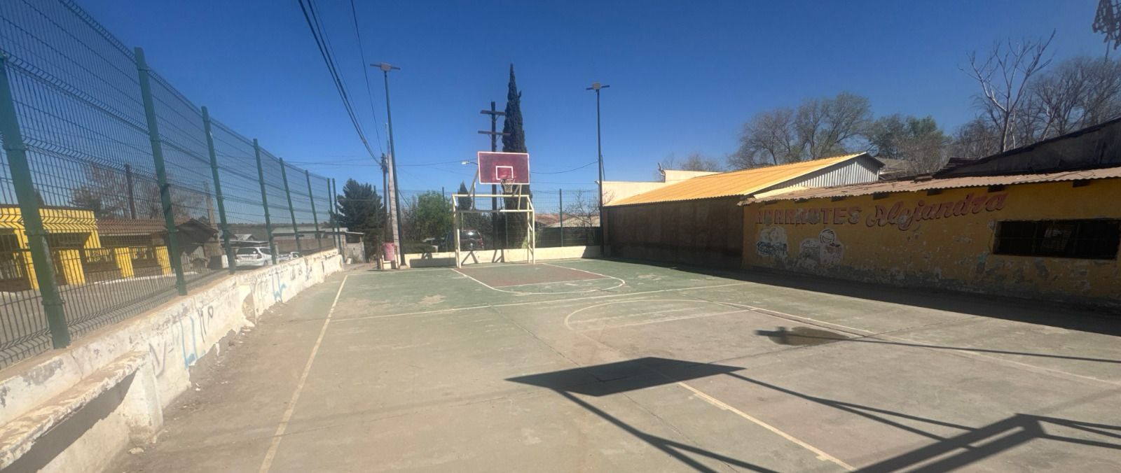 CANCHA MULTIFUNCIONAL DE FÚTBOL EL LLANITO EN CANANEA