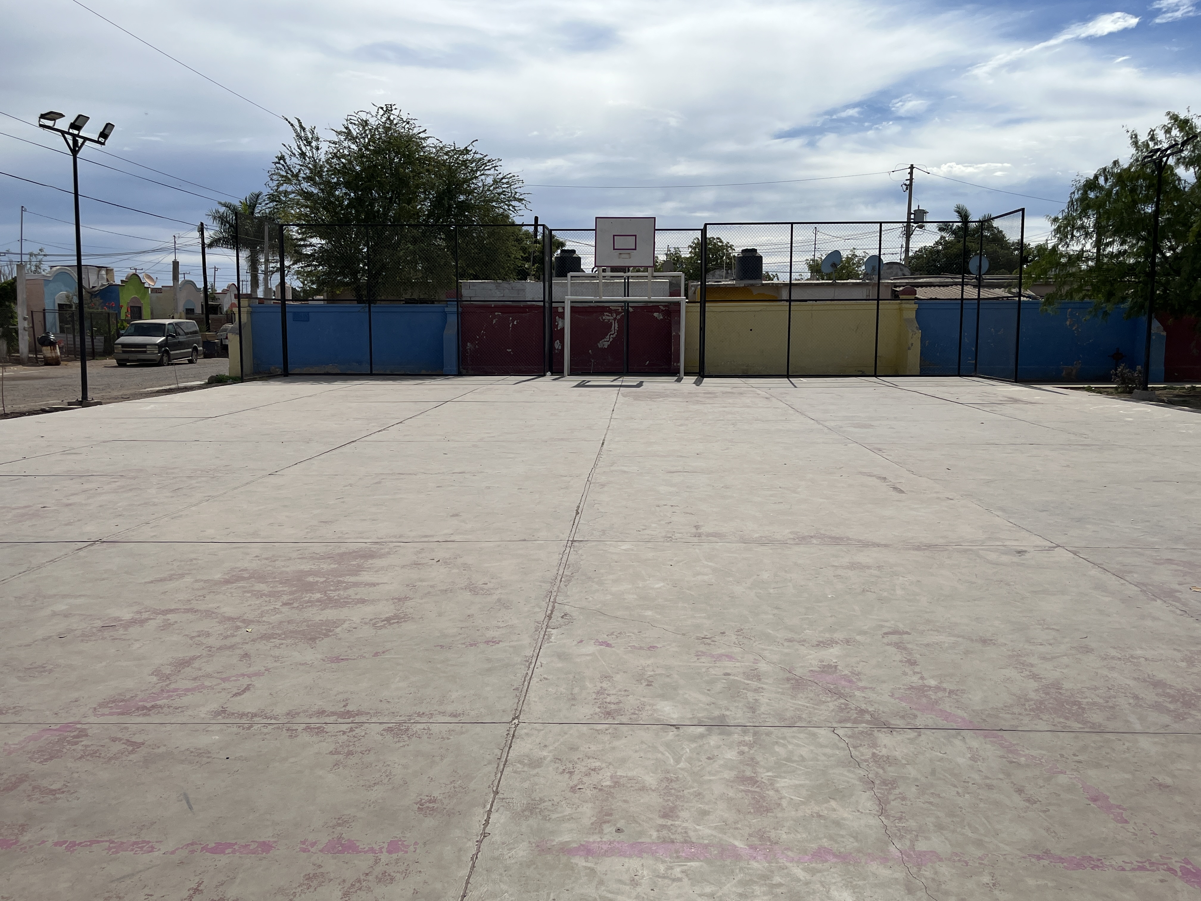 PARQUE UBICADO EN LA COLONIA VILLA DORADA 1