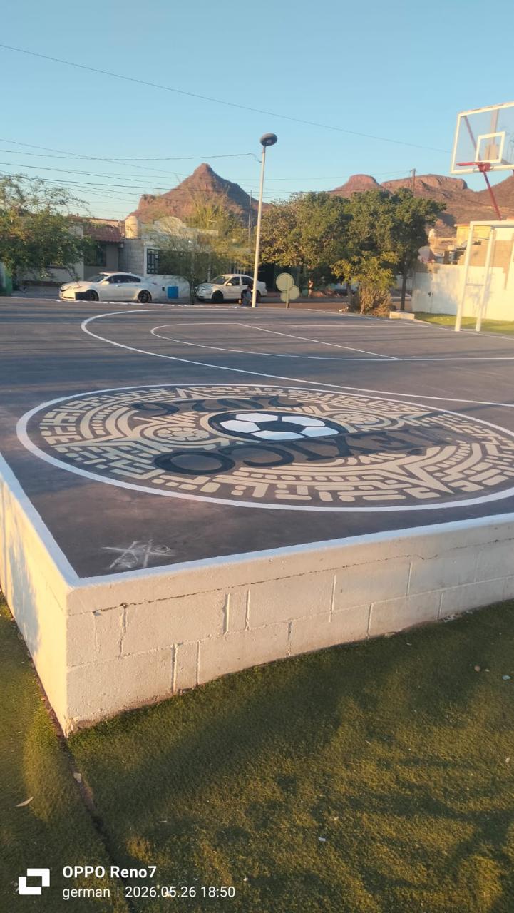 PARQUE DE BOLSILLO CON CANCHA EN CALLE 18 DE MARZO