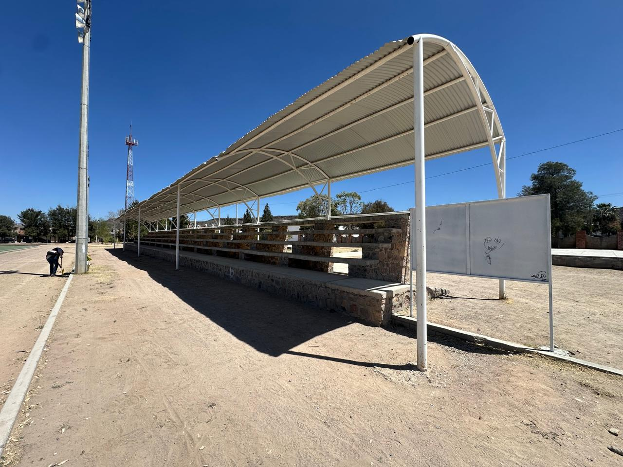 CANCHA EN UNIDAD DEPORTIVA VILLA HIDALGO FÚTBOL RÁPIDO
