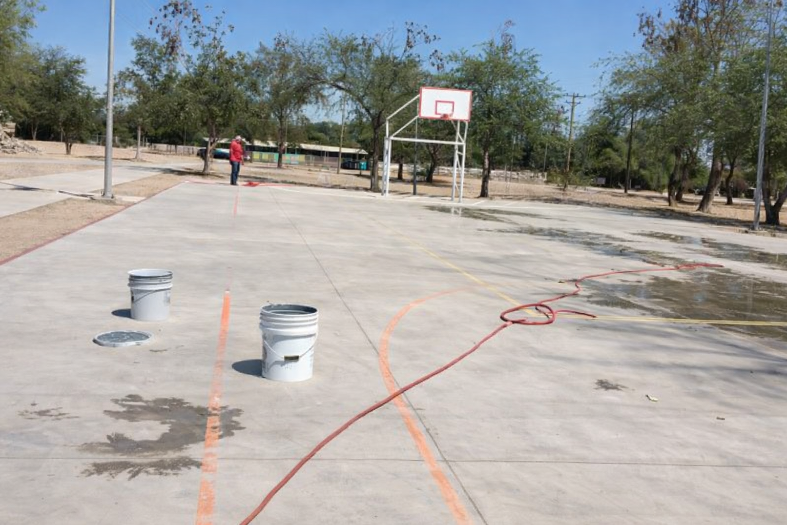 CANCHA EN EL POBLADO MESA RICA 1