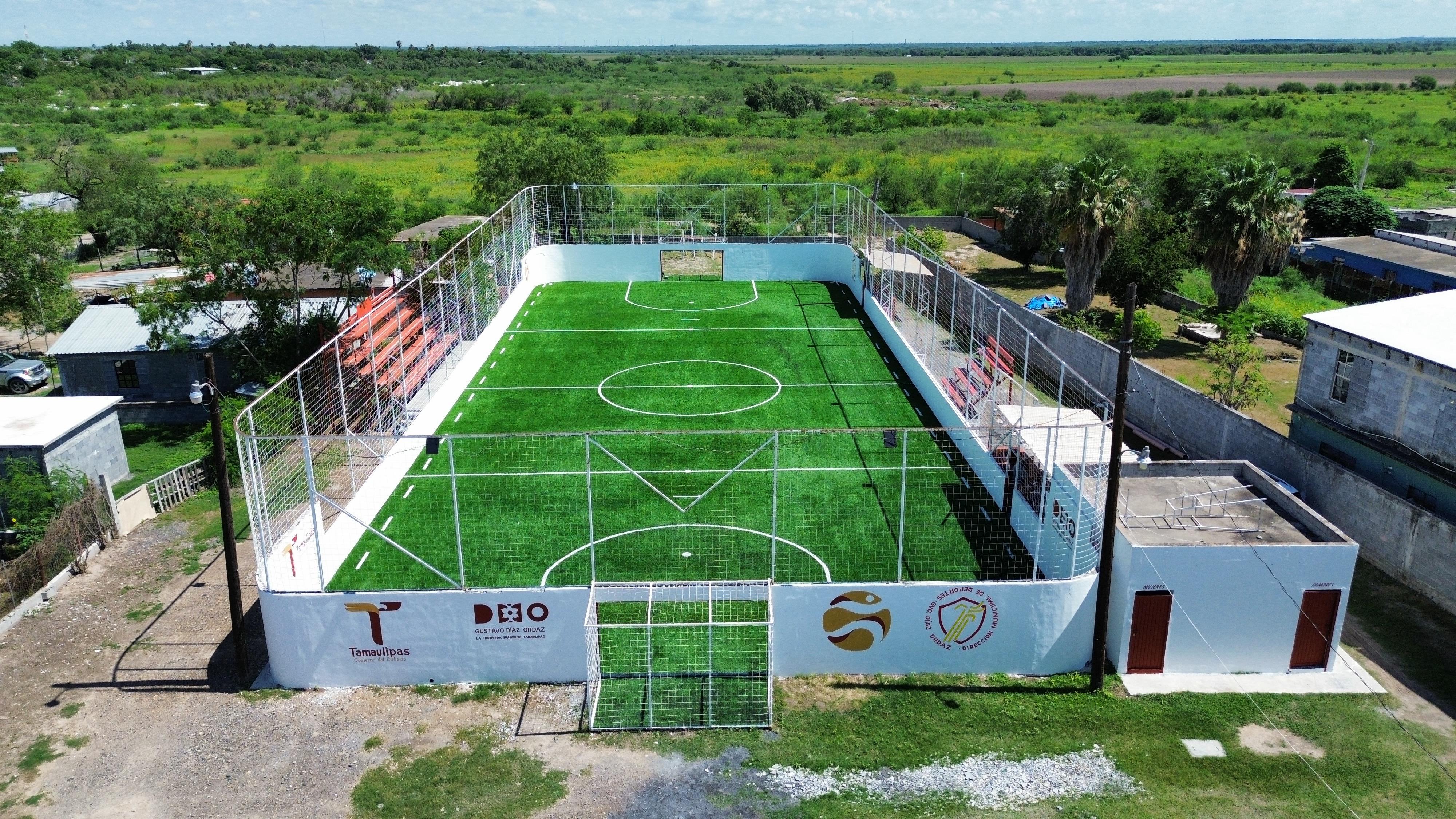 CANCHA DE FÚTBOL RÁPIDO EL BORDO