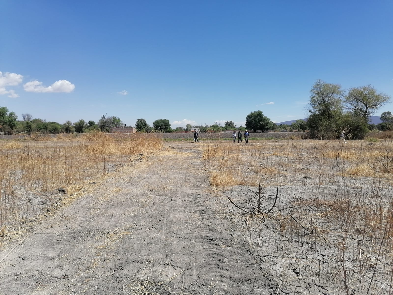 CANCHA DE USOS MÚLTIPLES EN LA MONCADA