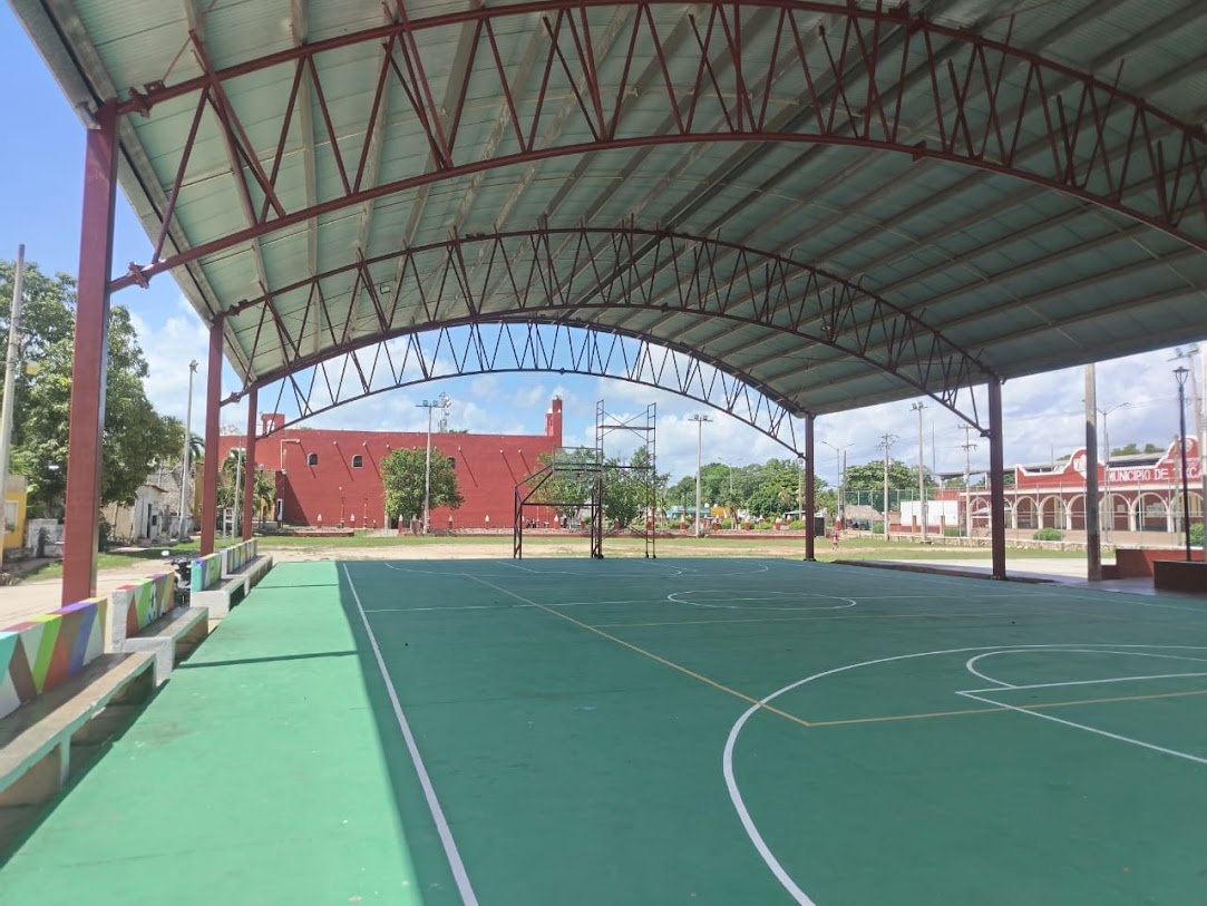 CANCHA MUNICIPIO TIXCACALCUPUL