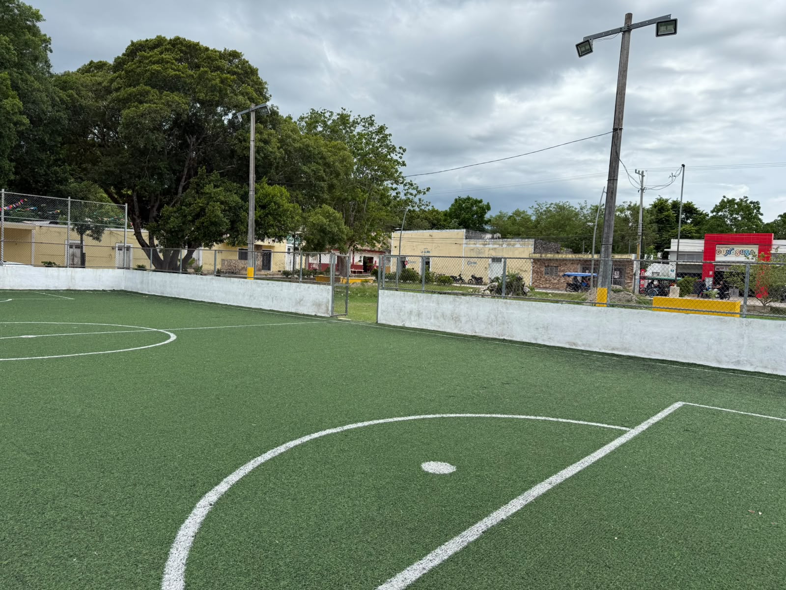 CANCHA DEL PARQUE SOTUTA