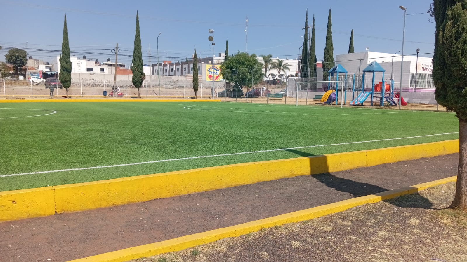 CANCHA EN IGNACIO ROMERO VARGAS 2