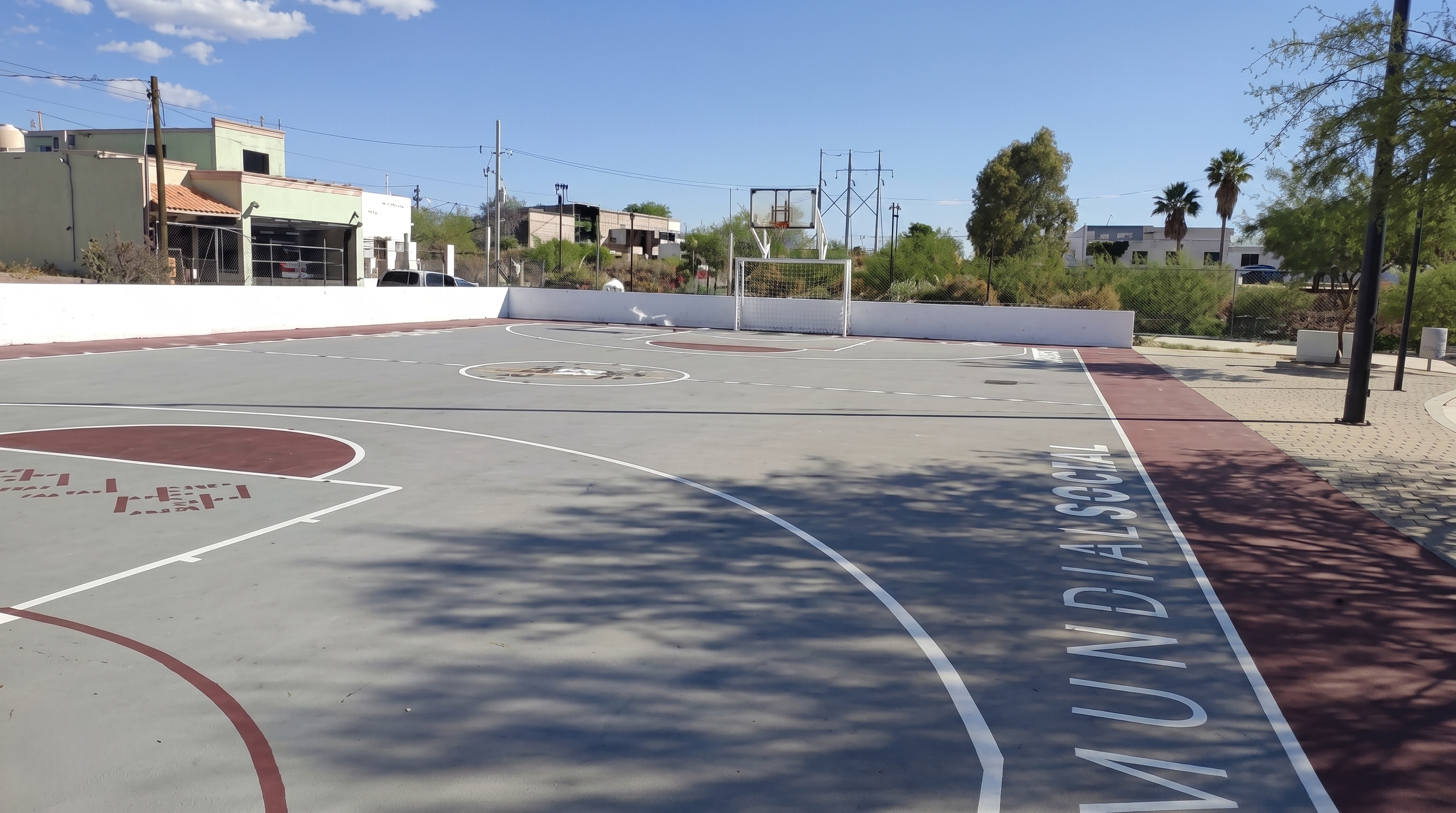 CANCHA DE FÚTBOL LOS ARCOS EN SANTA ANA