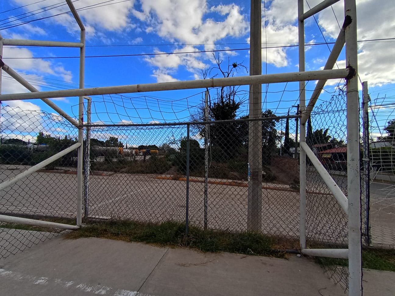 CANCHA EN SANTIAGO MIAHUATLÁN 1