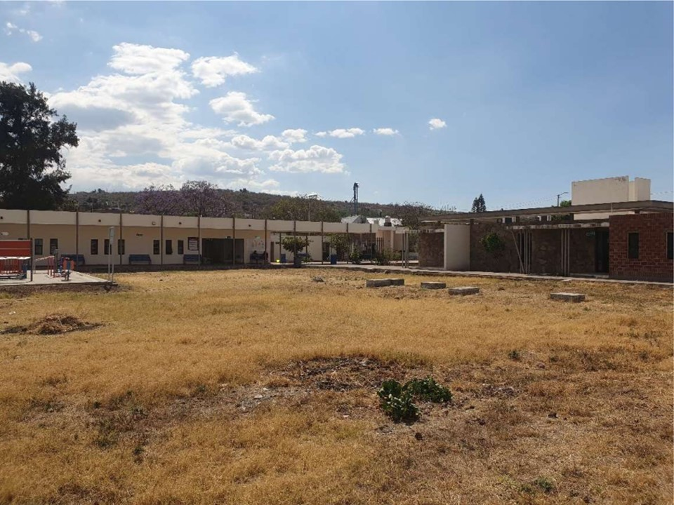 CANCHA DE USOS MÚLTIPLES EN CENTRO NUEVO COMIENZO JARAL DEL PROGRESO