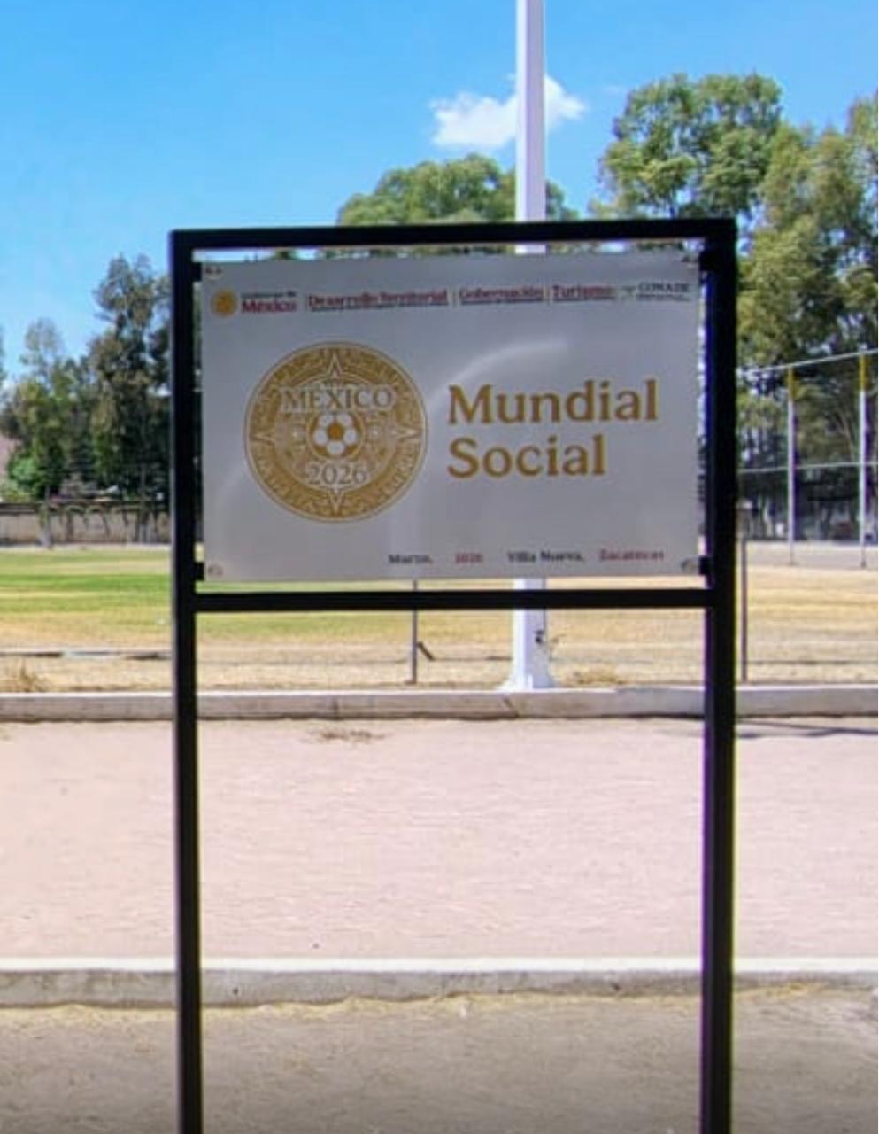 CANCHA EN UNIDAD DEPORTIVA DOMINGO GONZÁLEZ VILLANUEVA