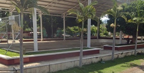 CANCHA DE USOS MÚLTIPLES - COMPOSTELA