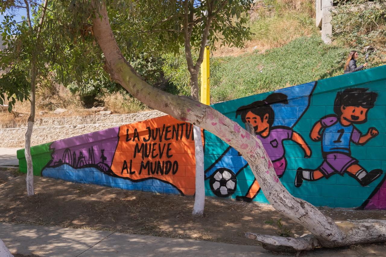 CENTRO COMUNITARIO LAS CUMBRES 1