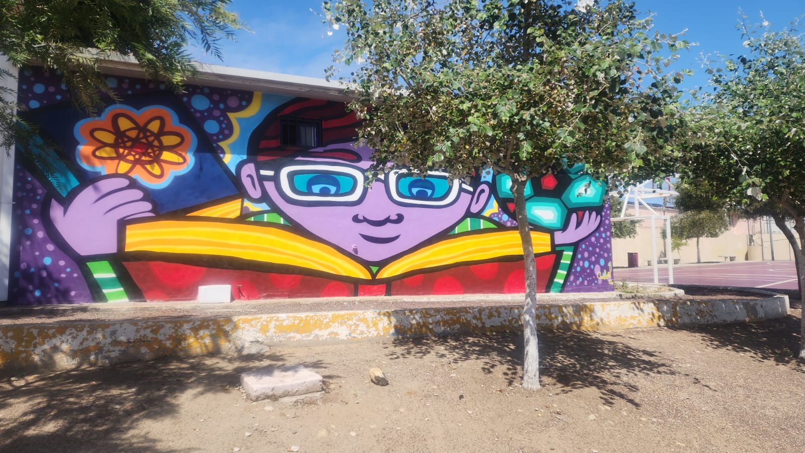 BIBLIOTECA MUNICIPAL JUAN RULFO