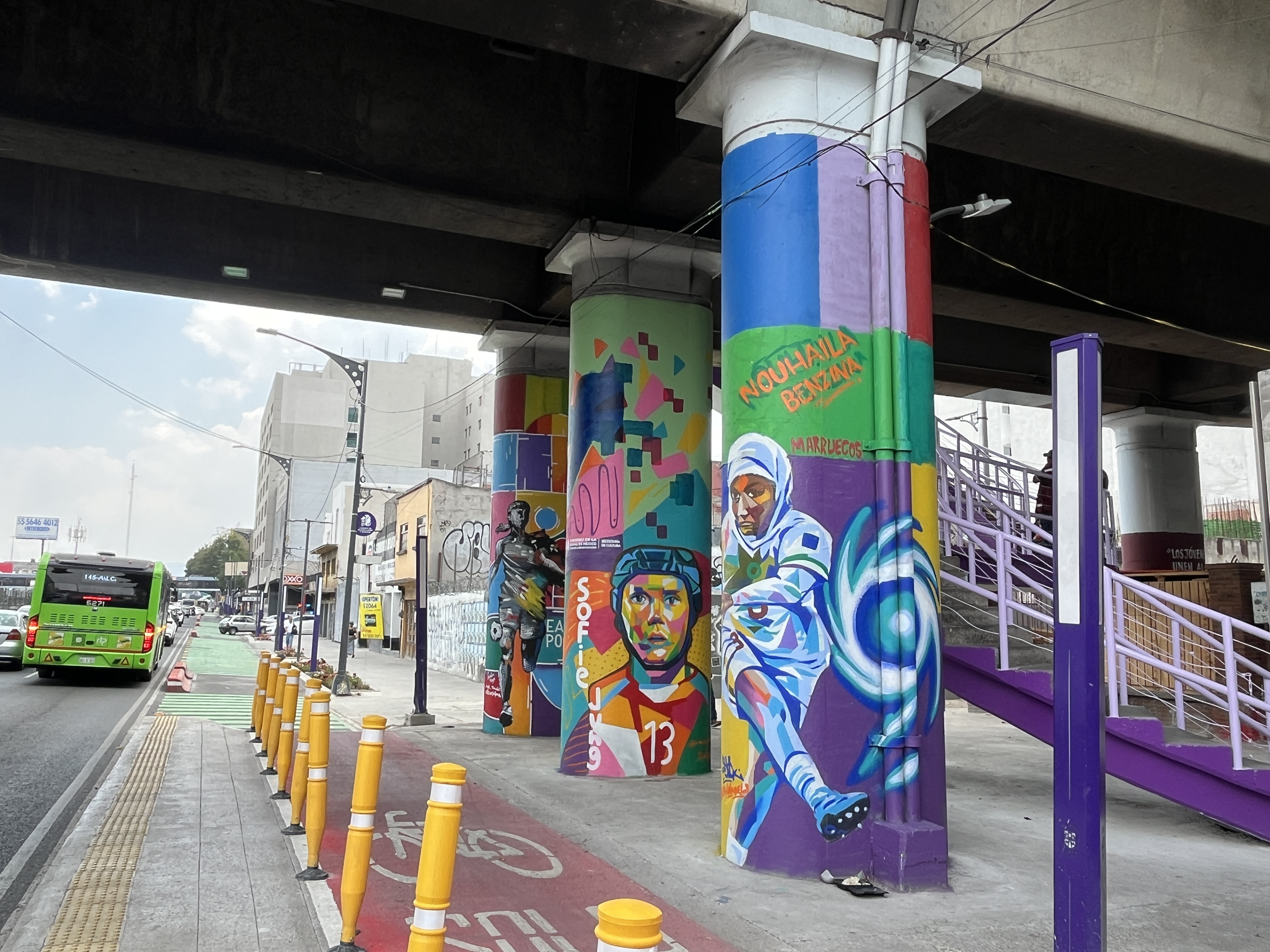 MURAL COLUMNAS FUTBOLERAS PARTE 2