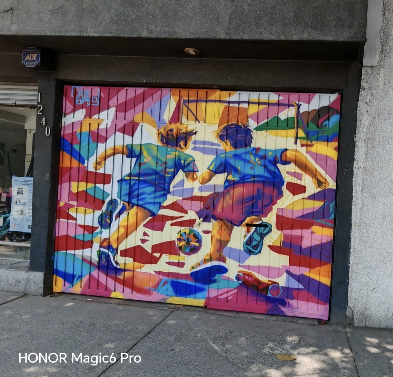 MURAL EN LA JUGADA