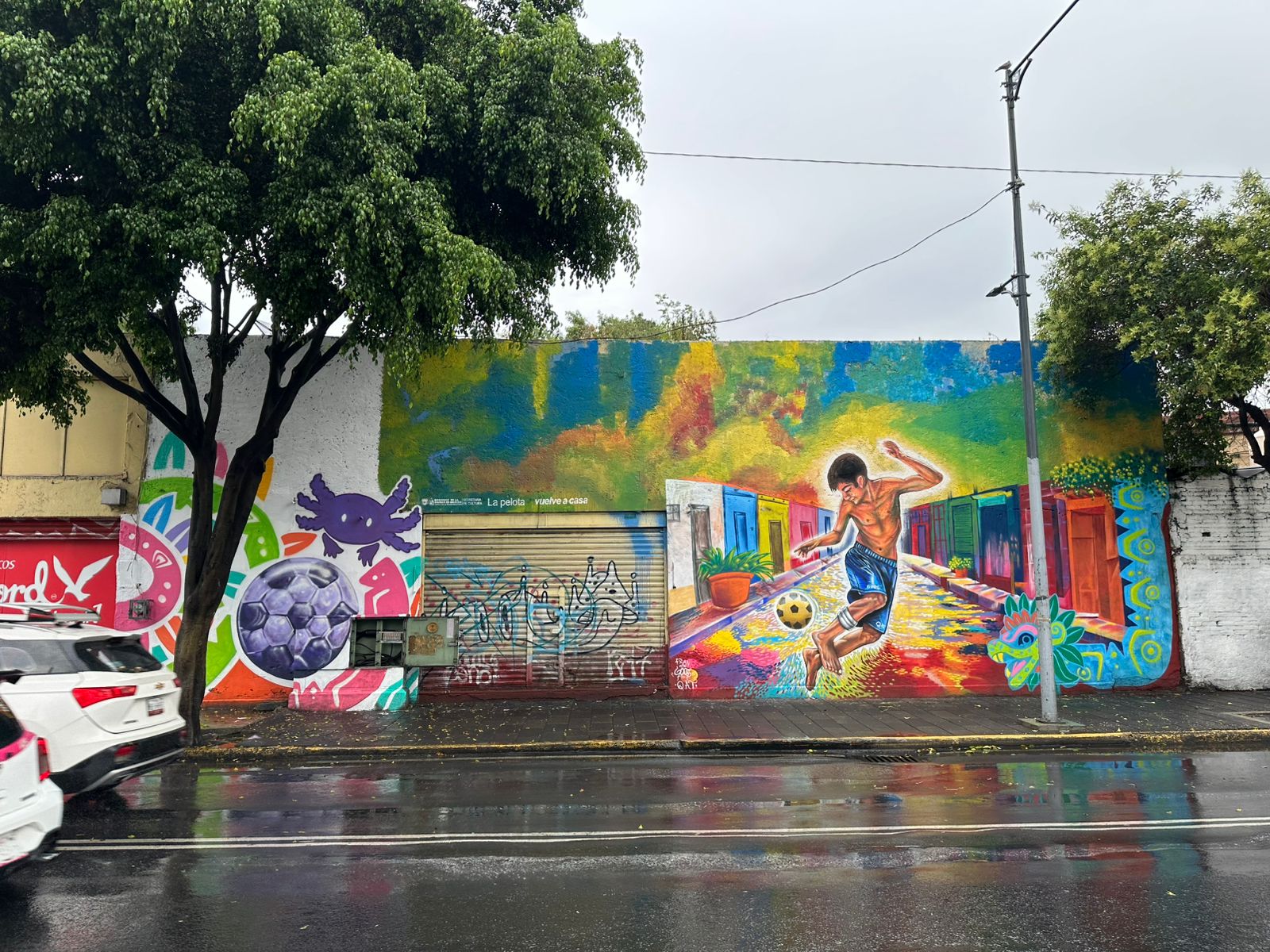 FÚTBOL EN LAS CALLES