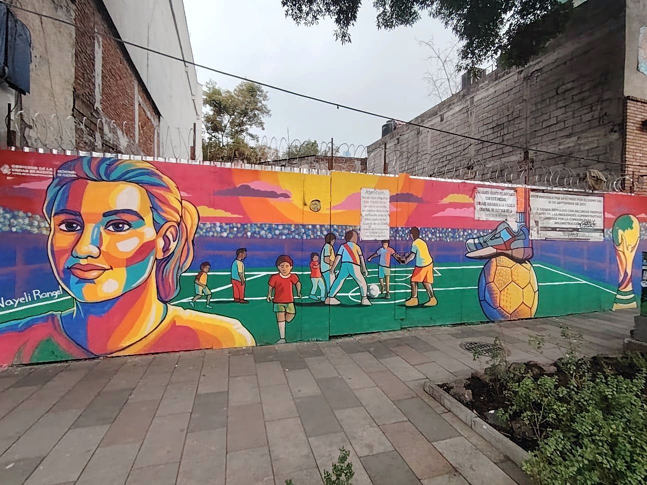 MURAL NAYELLI RANGEL