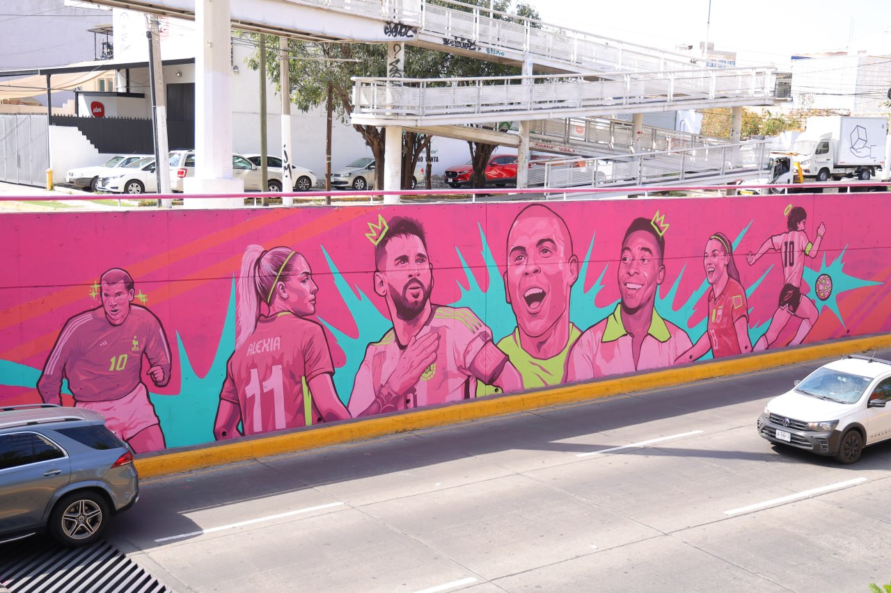 MURAL LEYENDAS DEL FÚTBOL
