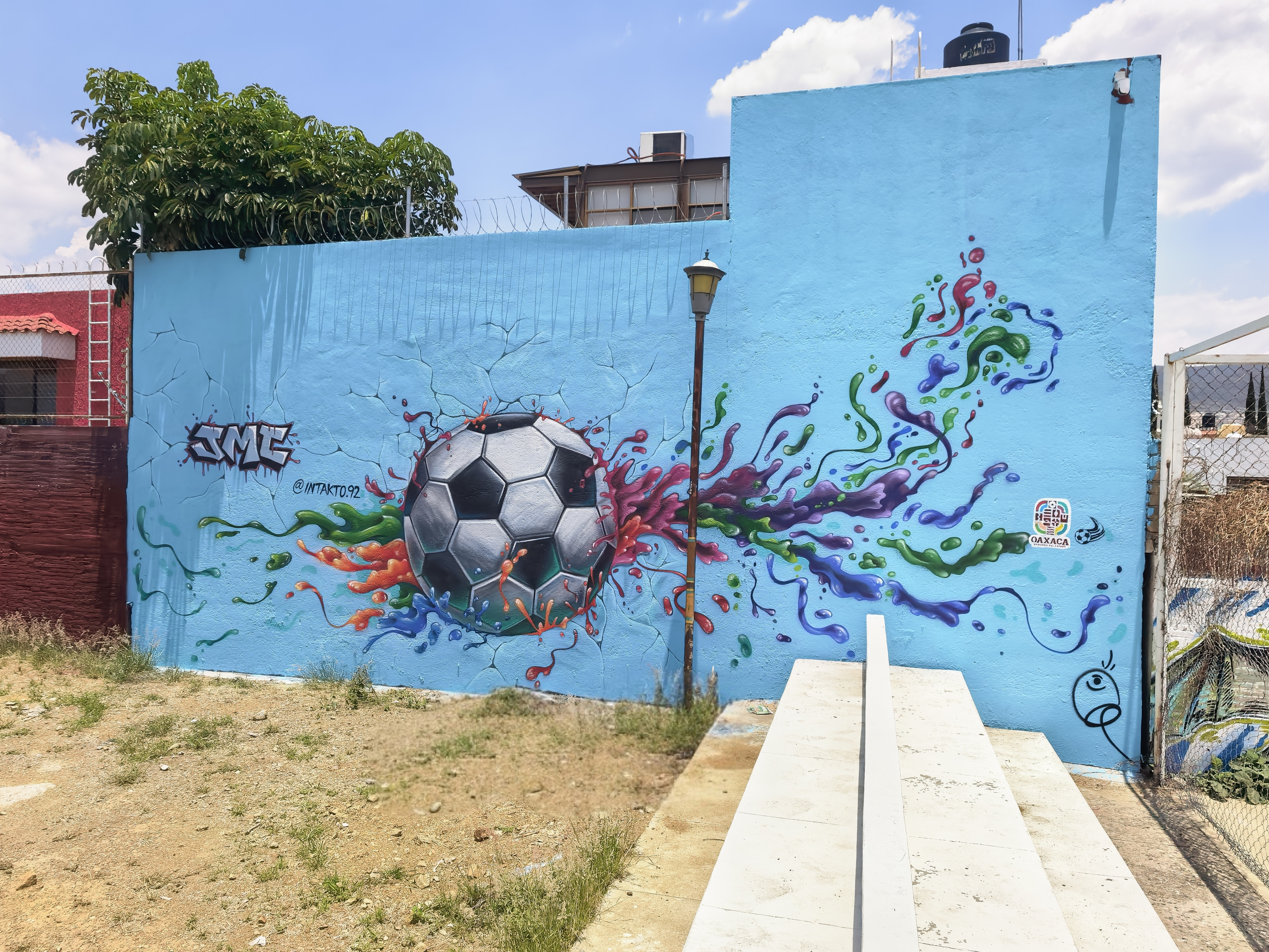 MURAL EN DEPORTIVO QUINTA LAS ÁGUILAS