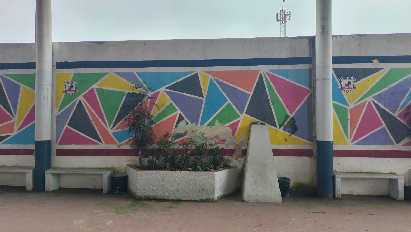 MURAL EN CAMPO DE FÚTBOL NUEVA ESPERANZA