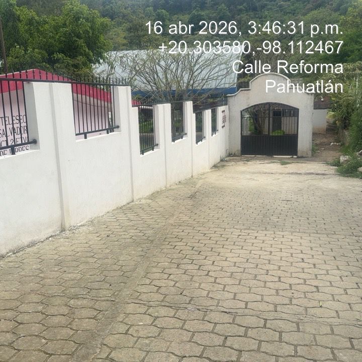 CANCHA DE FÚTBOL TLALCRUZ DE LIBRES