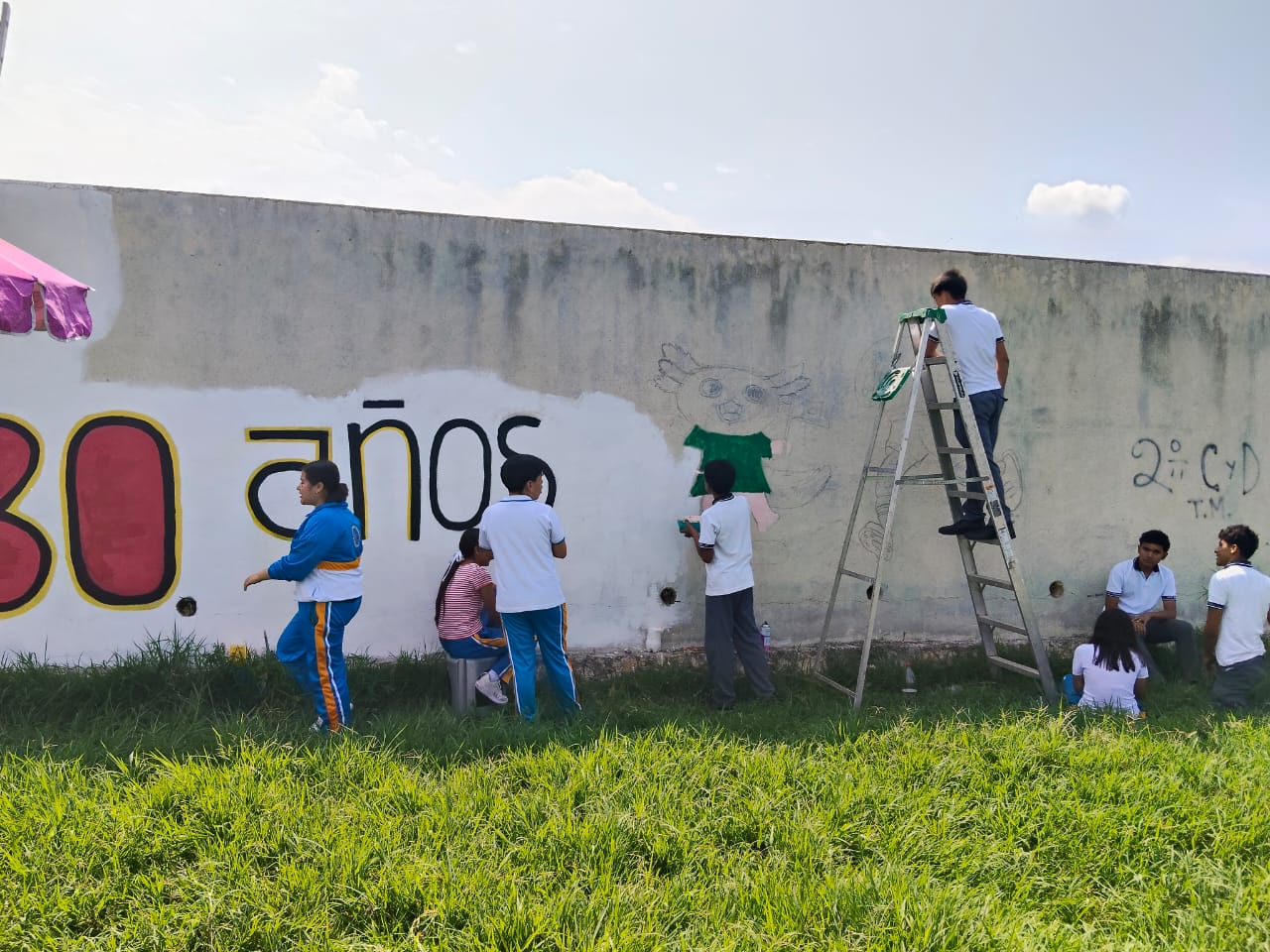MURAL EN CANCHA DE USOS MÚLTIPLES GARZONES