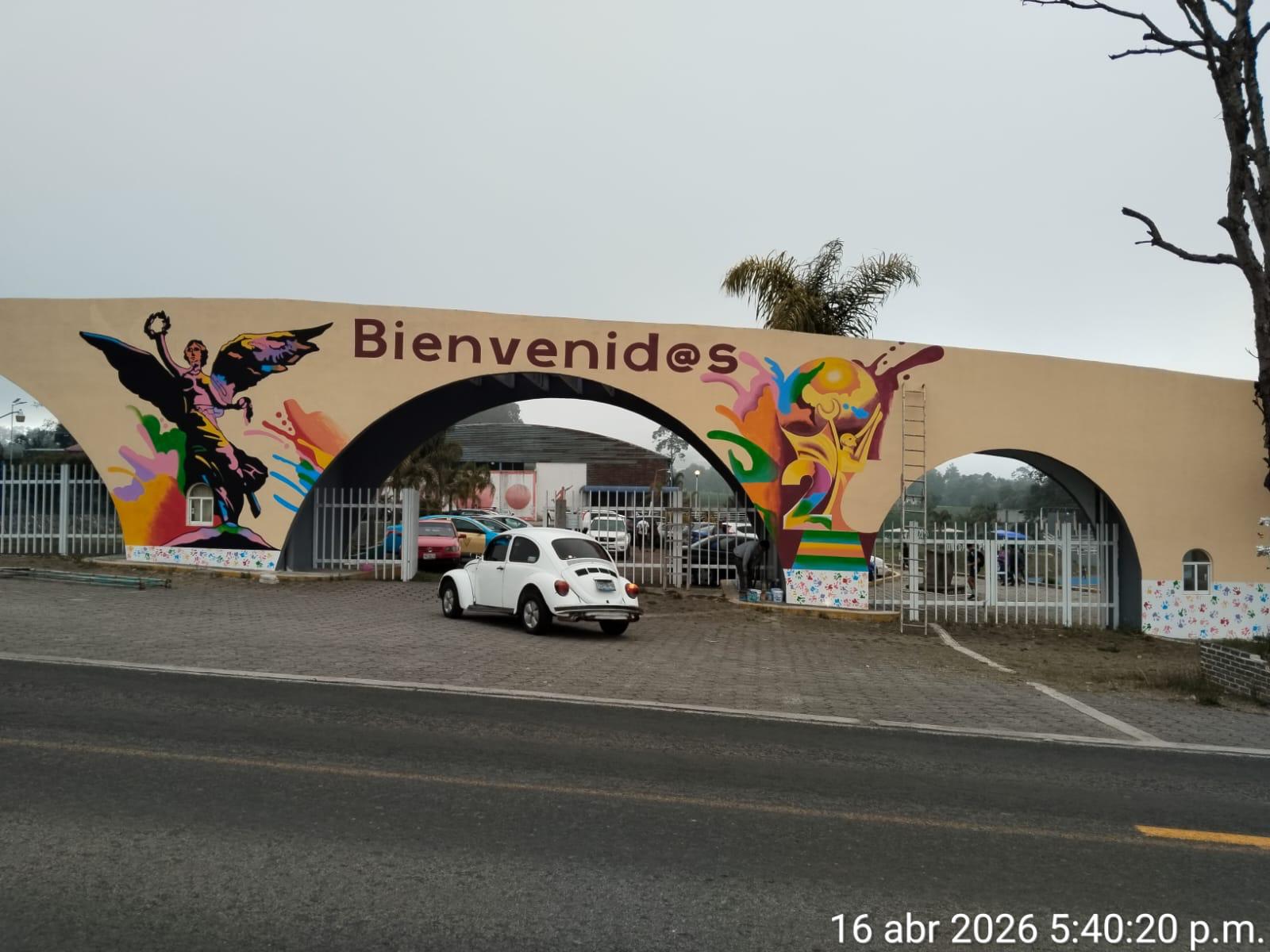 MURAL EN CANCHA DE FÚTBOL RÁPIDO LOS PINOS