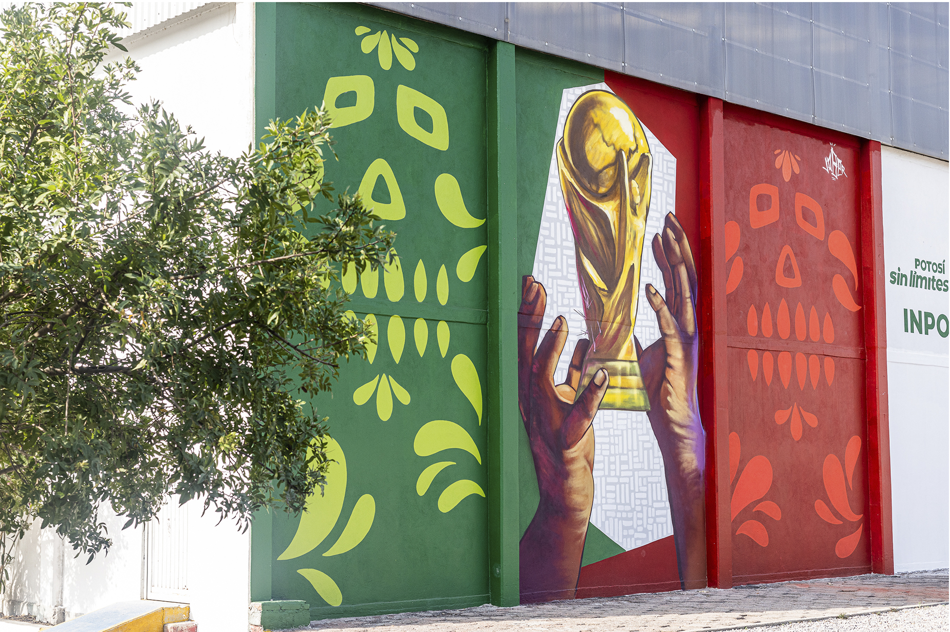 MURAL SATÉLITE