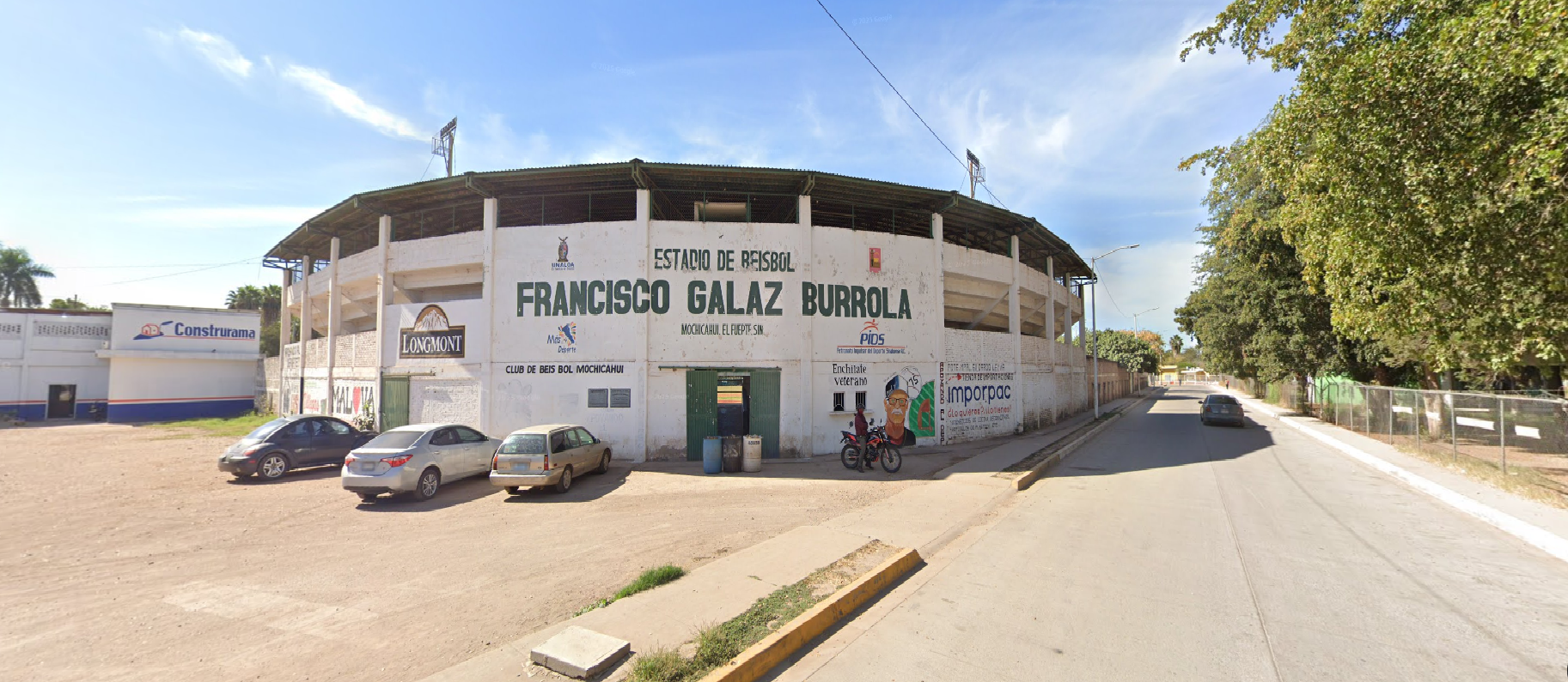 MURAL ESTADIO FRANCISCO GALAZ