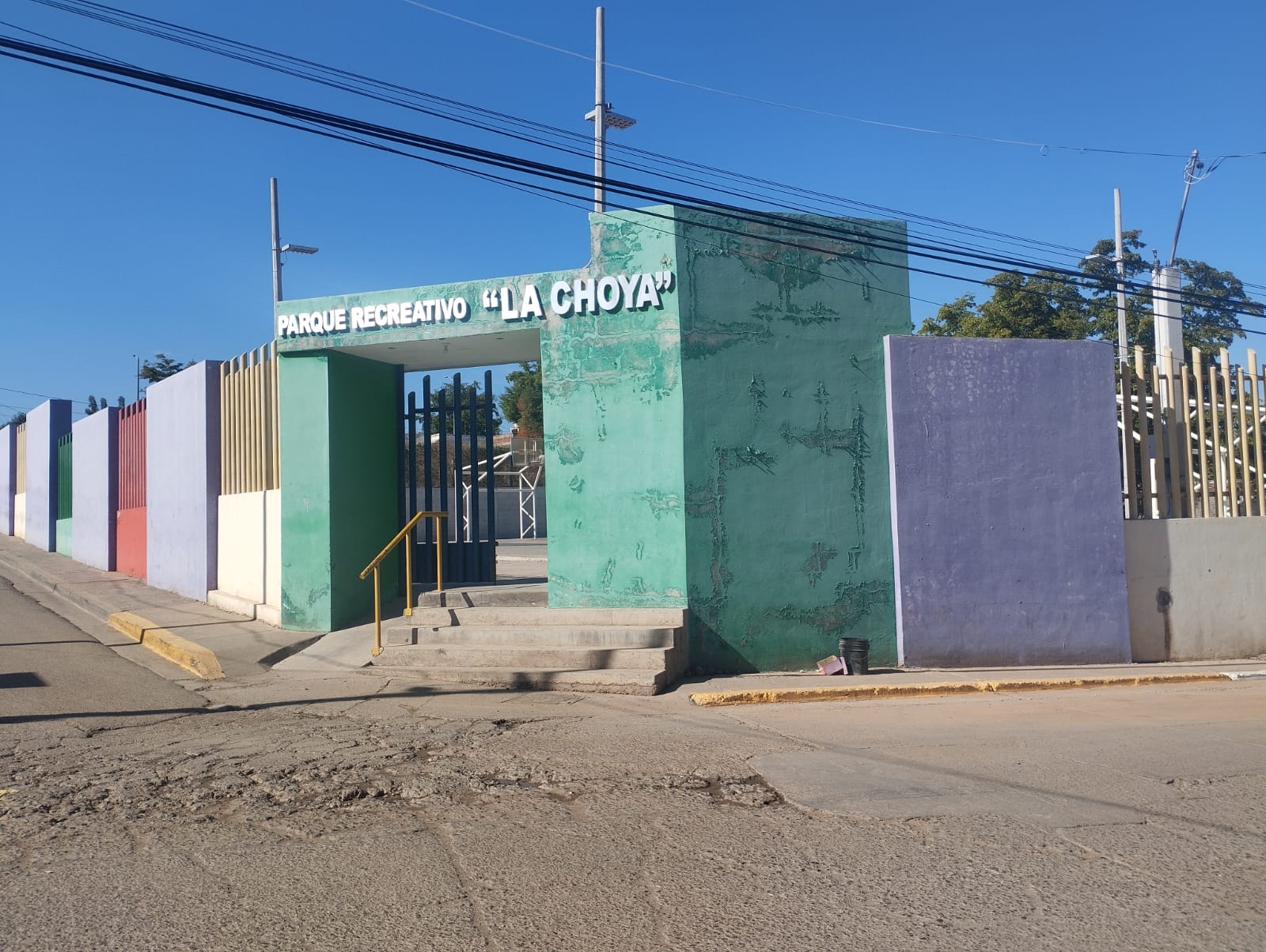 CANCHA DE USOS MÚLTIPLES LA CHOYA