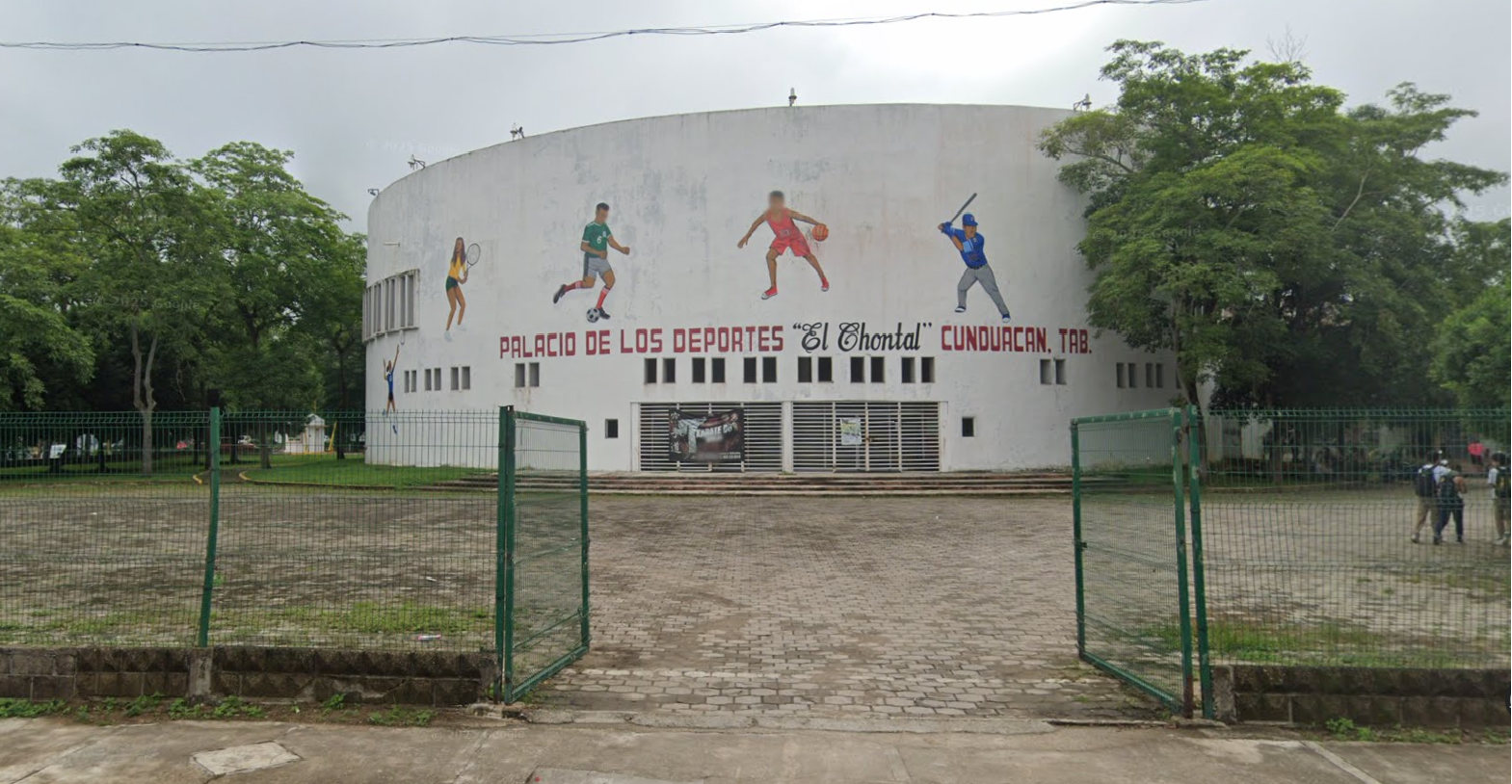 FACHADA DEL GIMNASIO DE USOS MÚLTIPLES