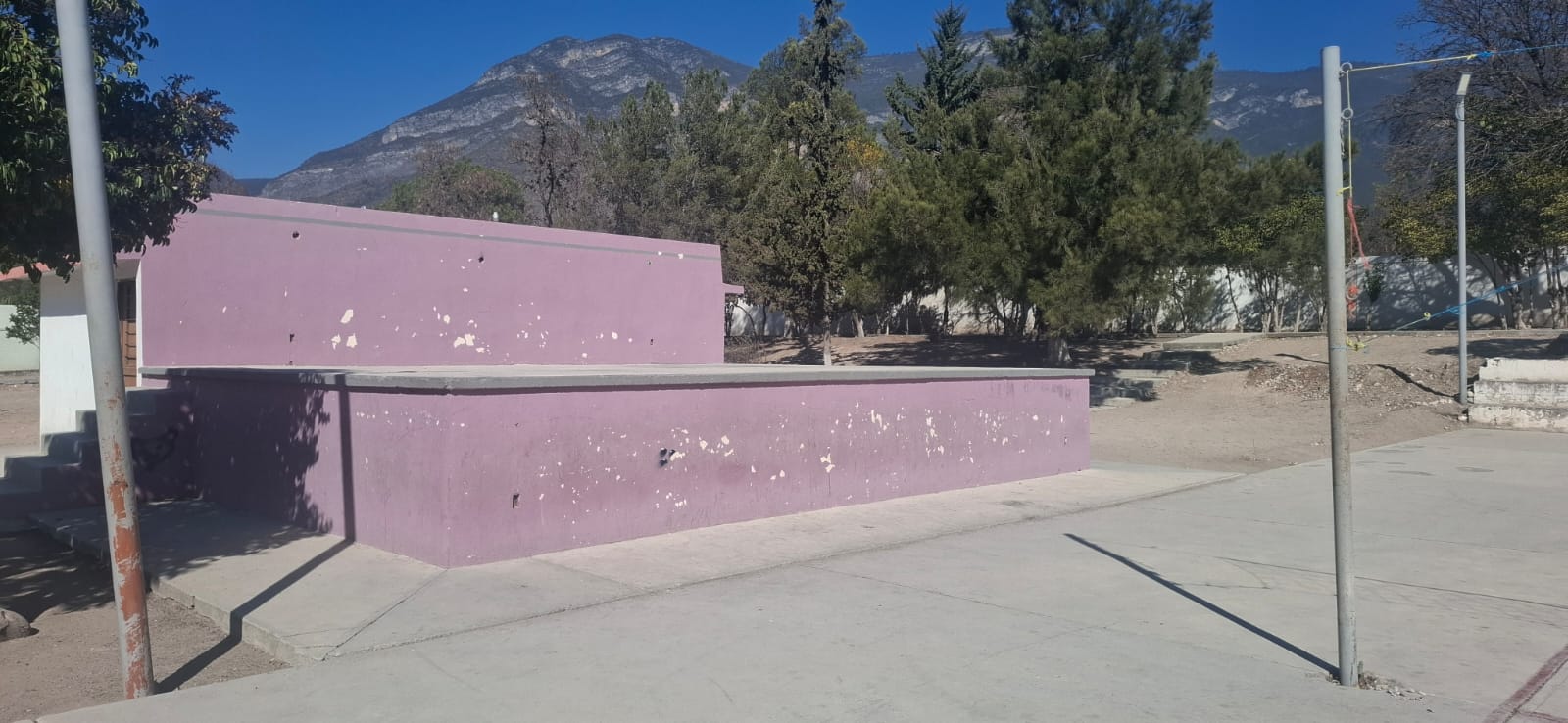 MURAL MIQUIHUANA