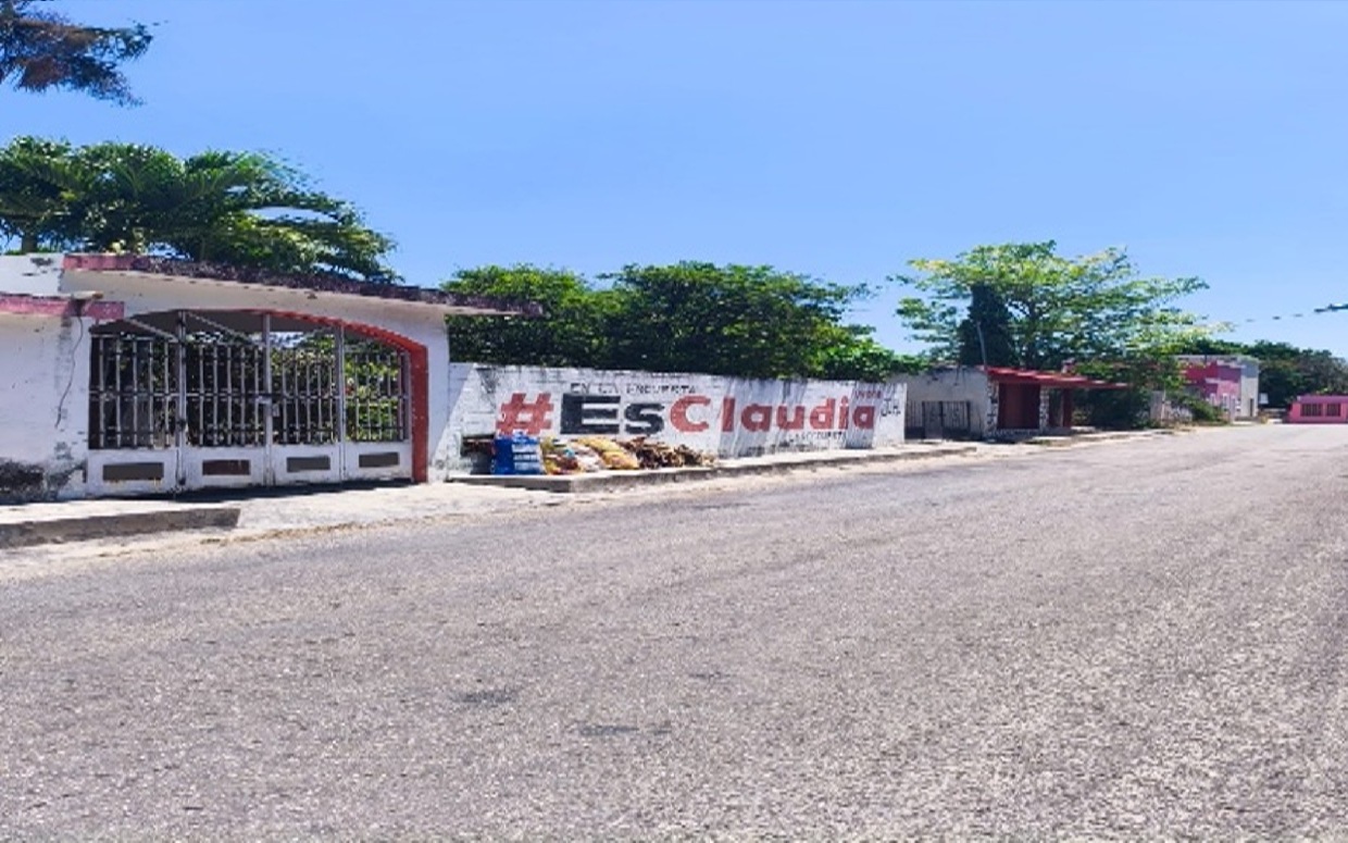 MURAL MUNICIPIO DE TIXKOKOB