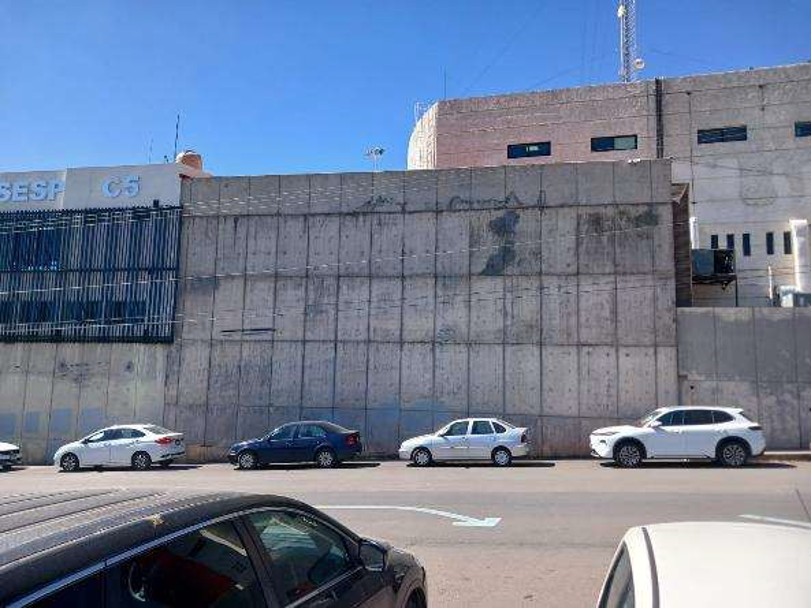 MURAL EN EL C5