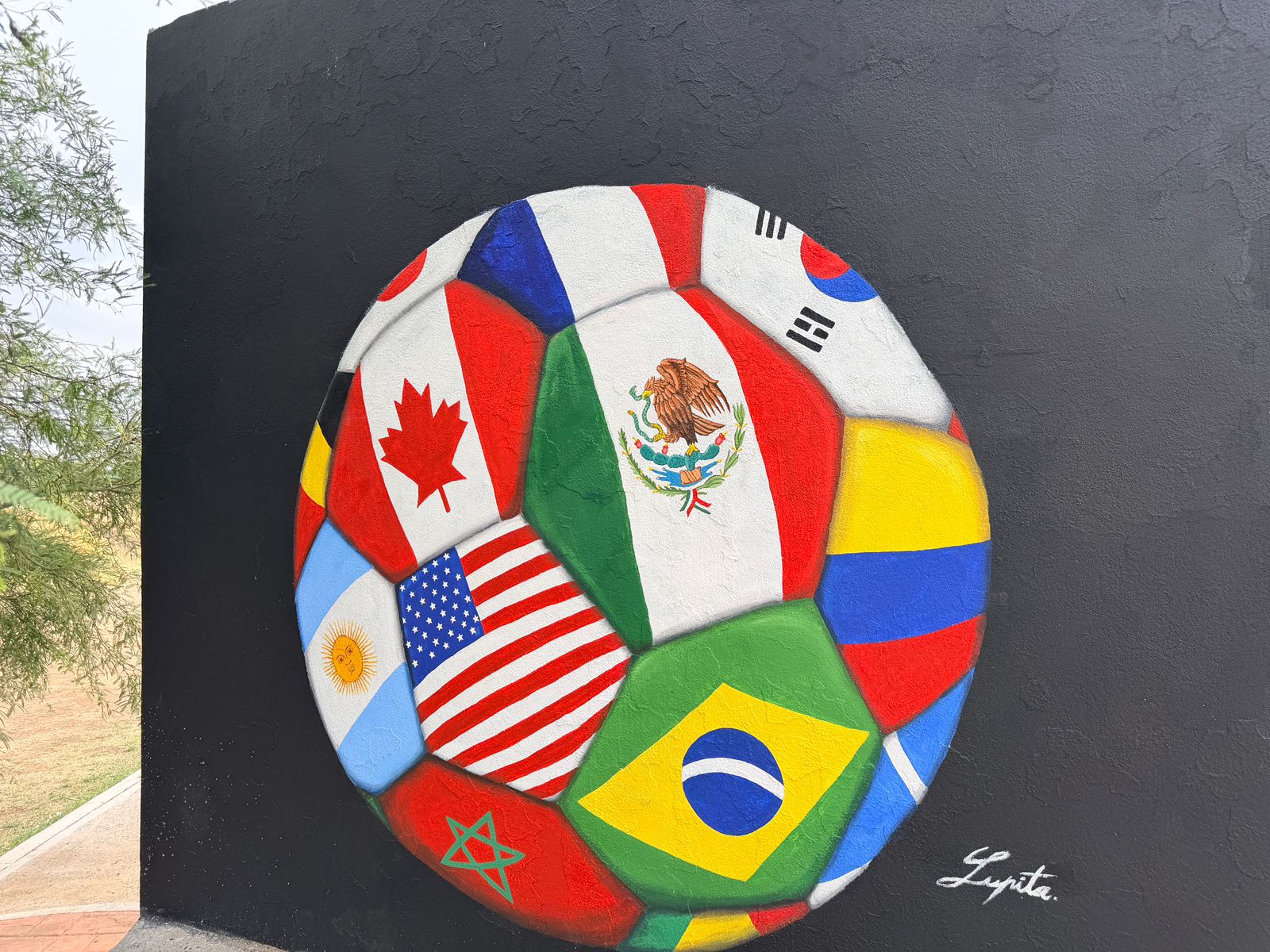 MURAL LORETO 2