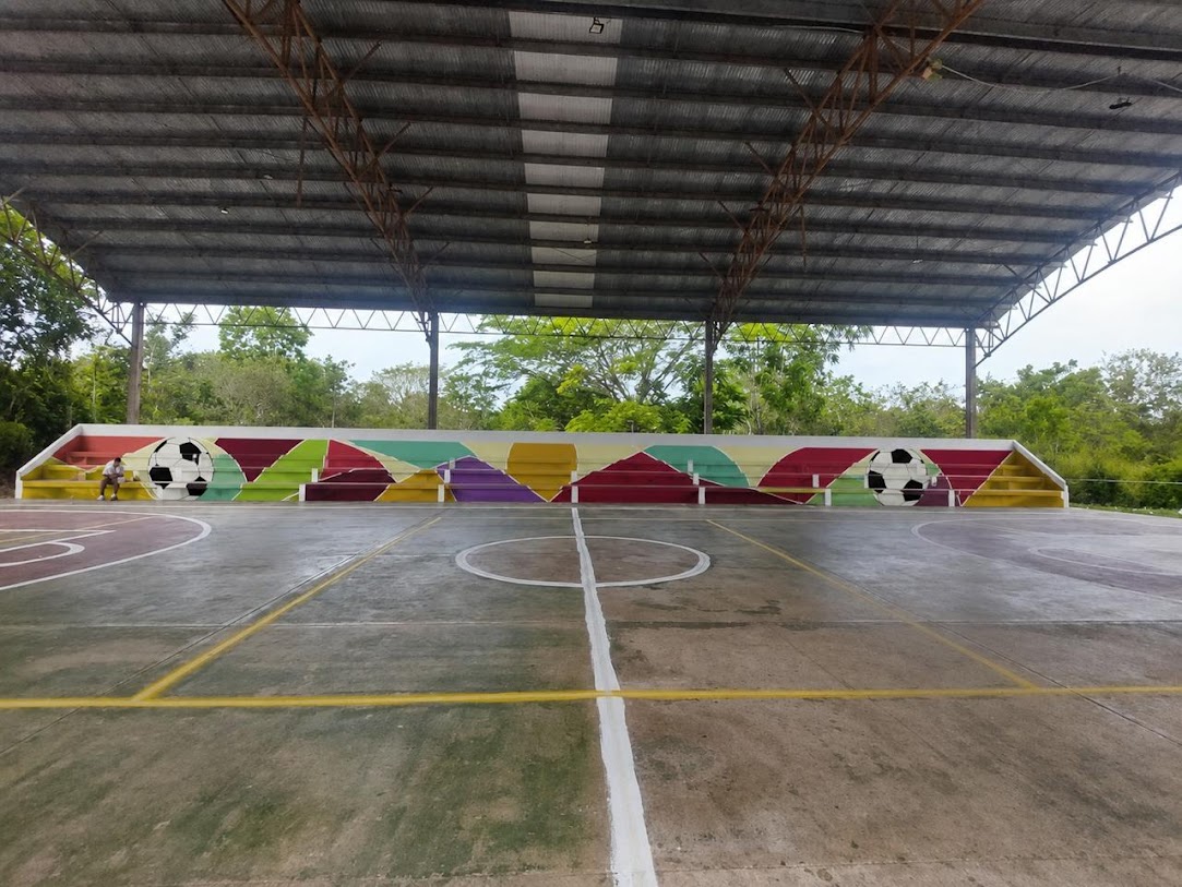 MURAL MUNICIPIO CHIKINDZONOT