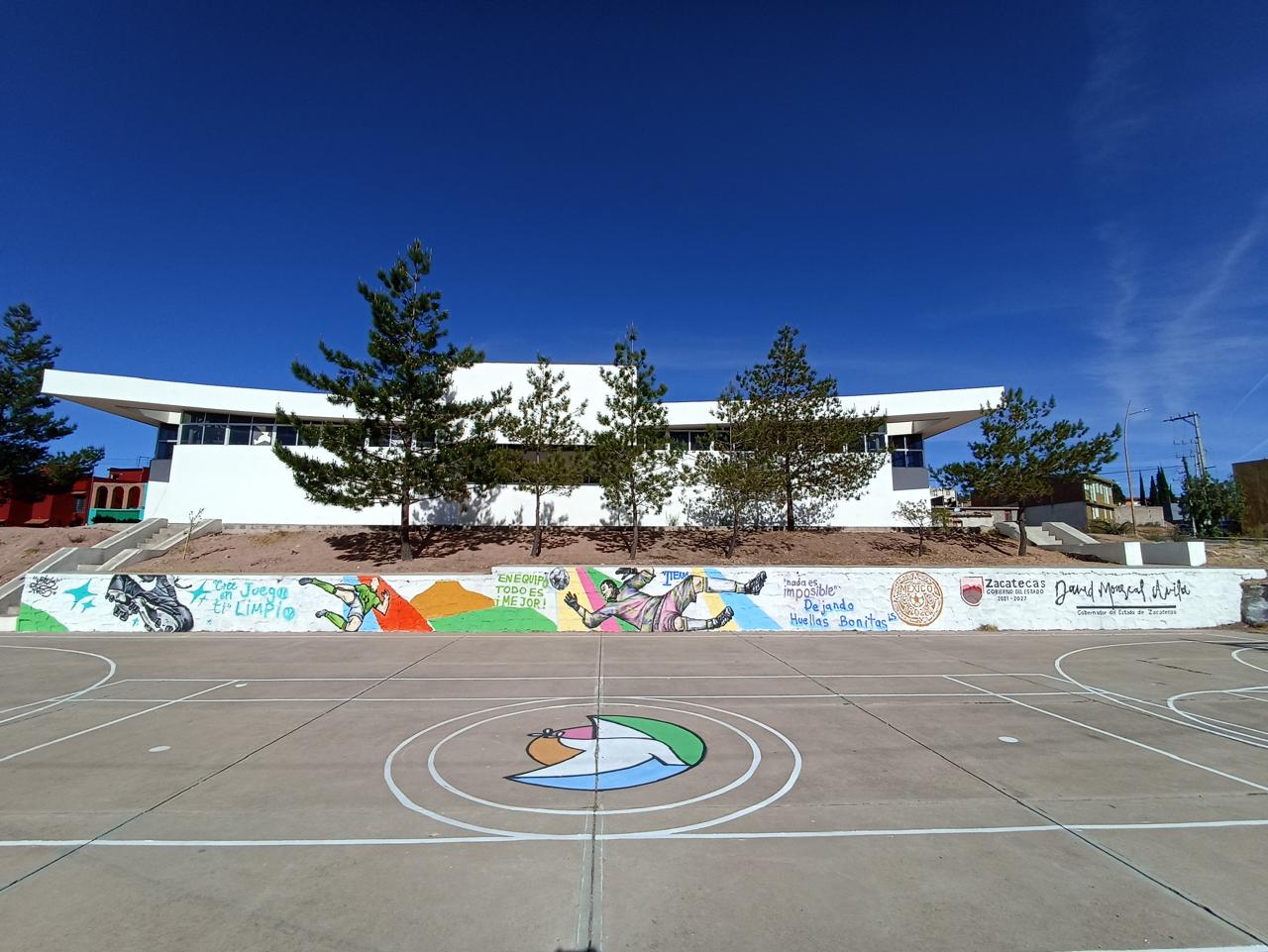 MURAL SOMBRERETE CENTRO DE DESARROLLO HUMANO