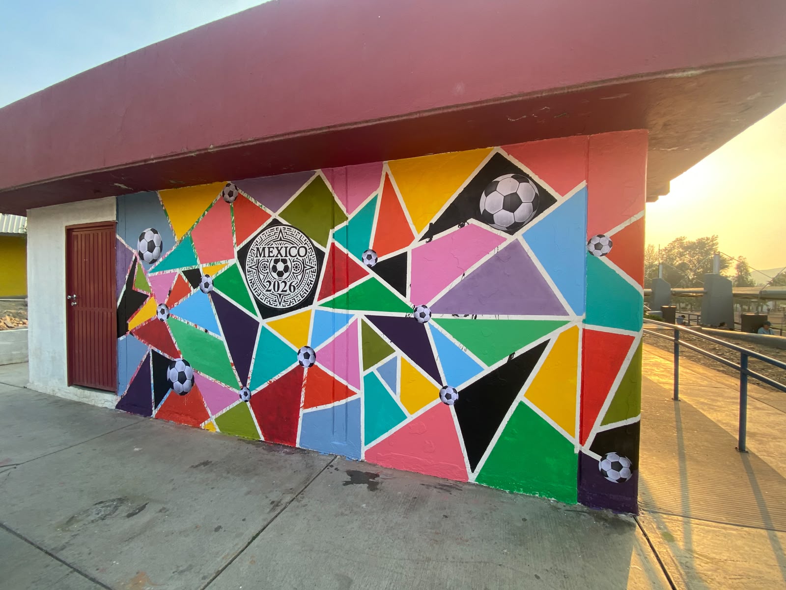 MURAL EN UNIDAD DEPORTIVA EUFRASIO SANTANA