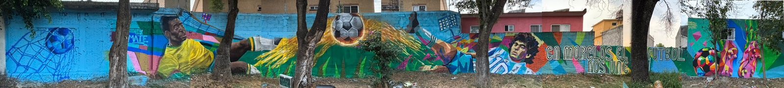 MURAL EL FÚTBOL NOS UNE