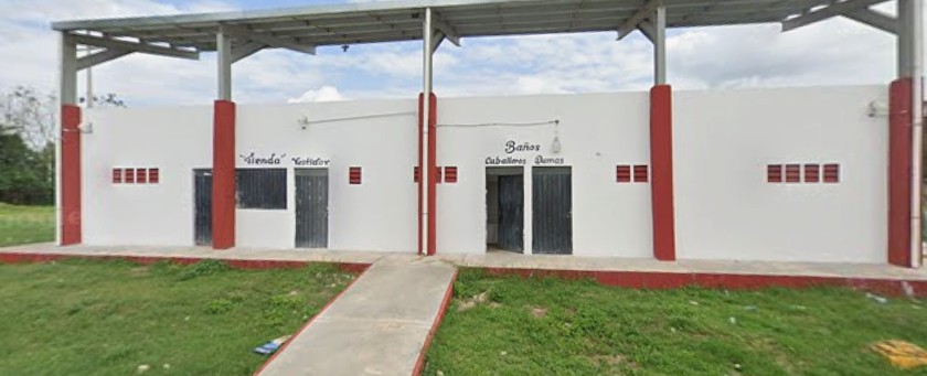 MURAL UNIDAD DEPORTIVA NUEVA ESPERANZA TIZIMíN