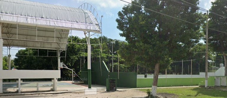 MURAL EN CANCHA DE FÚTBOL ZETINA GASCA