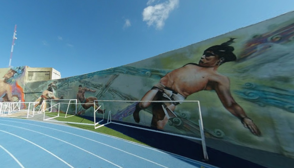 MURO COLINDANTE CON PISTA DE ATLETISMO CENTRO ALAMEDA