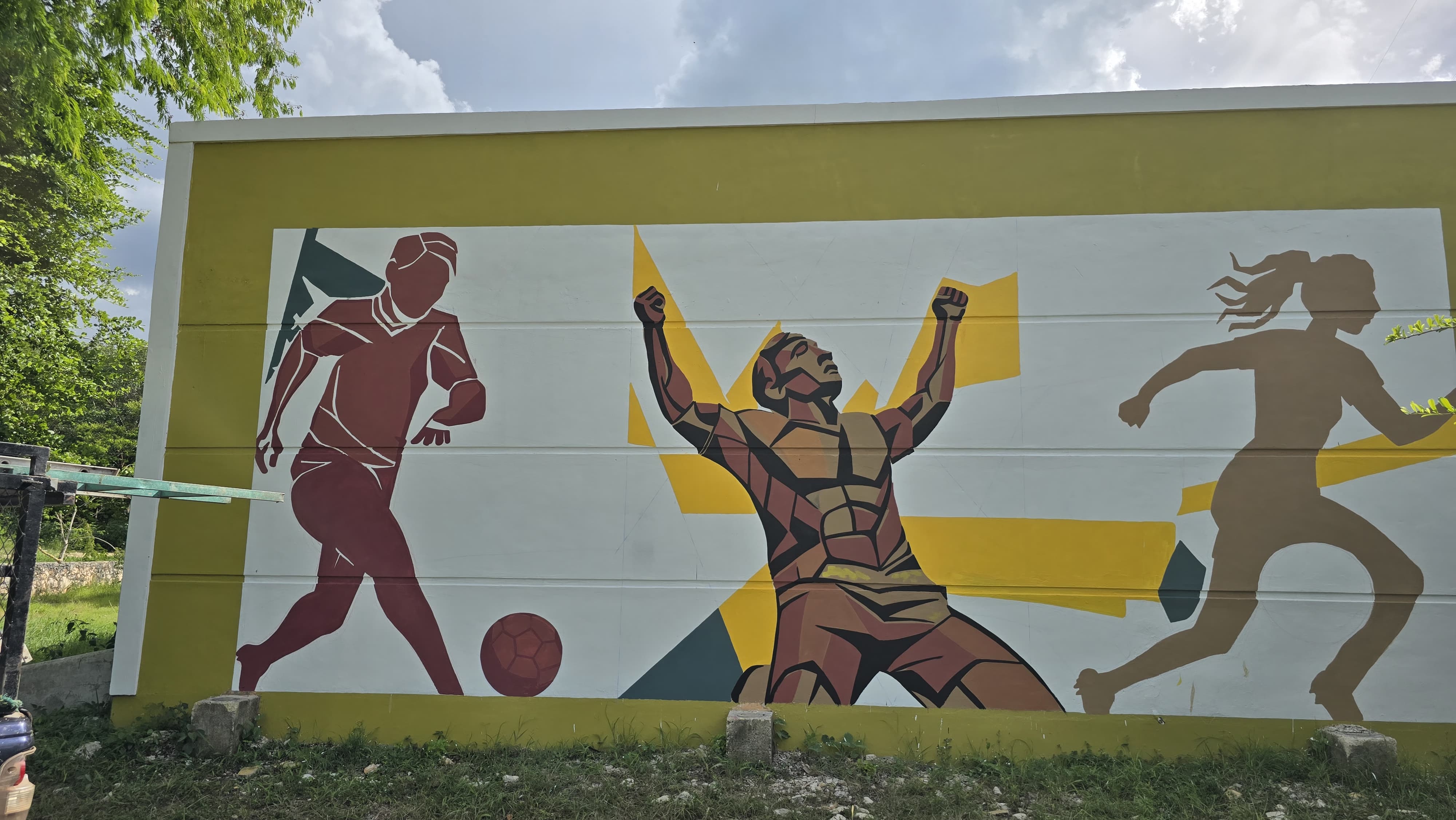 MURAL CAMPO DEPORTIVO ANTONIO MEDIZ CHUMAYEL