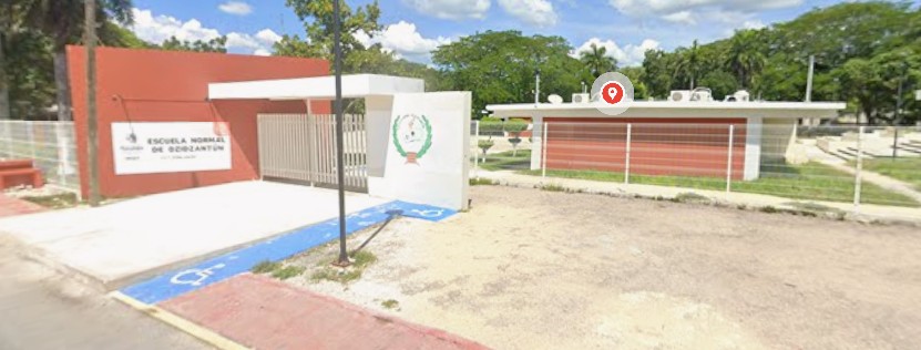 MURAL ESCUELA NORMAL DE DZIDZANTÚN